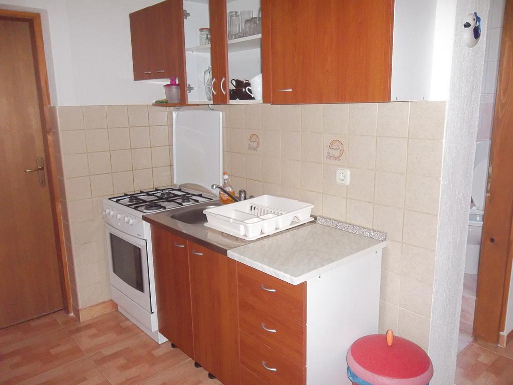 Apartmani Mira Vir Extérieur photo