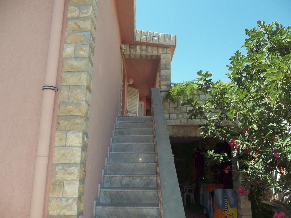 Apartmani Mira Vir Extérieur photo